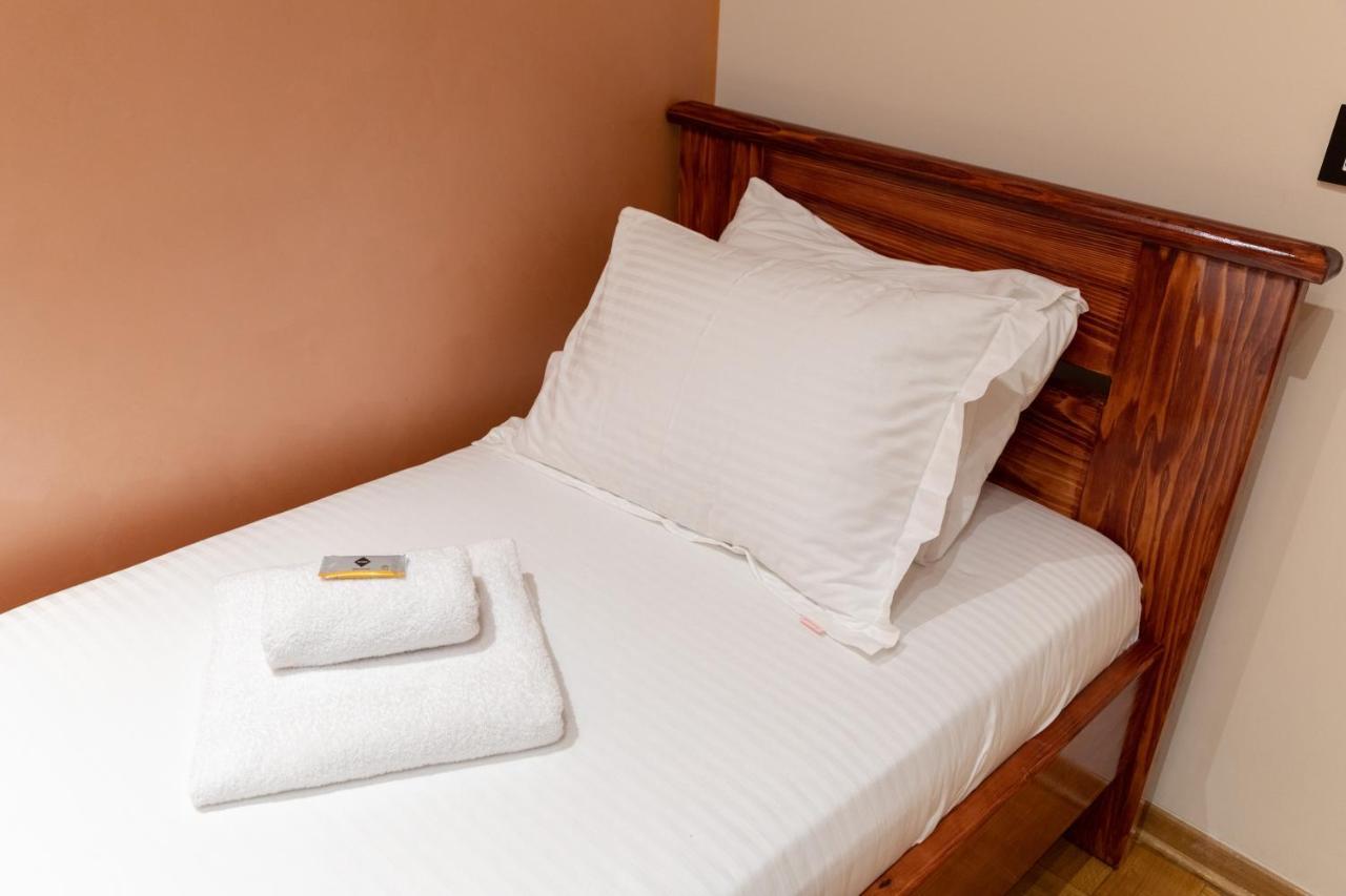 Hotel Kutko Pancevo Ngoại thất bức ảnh